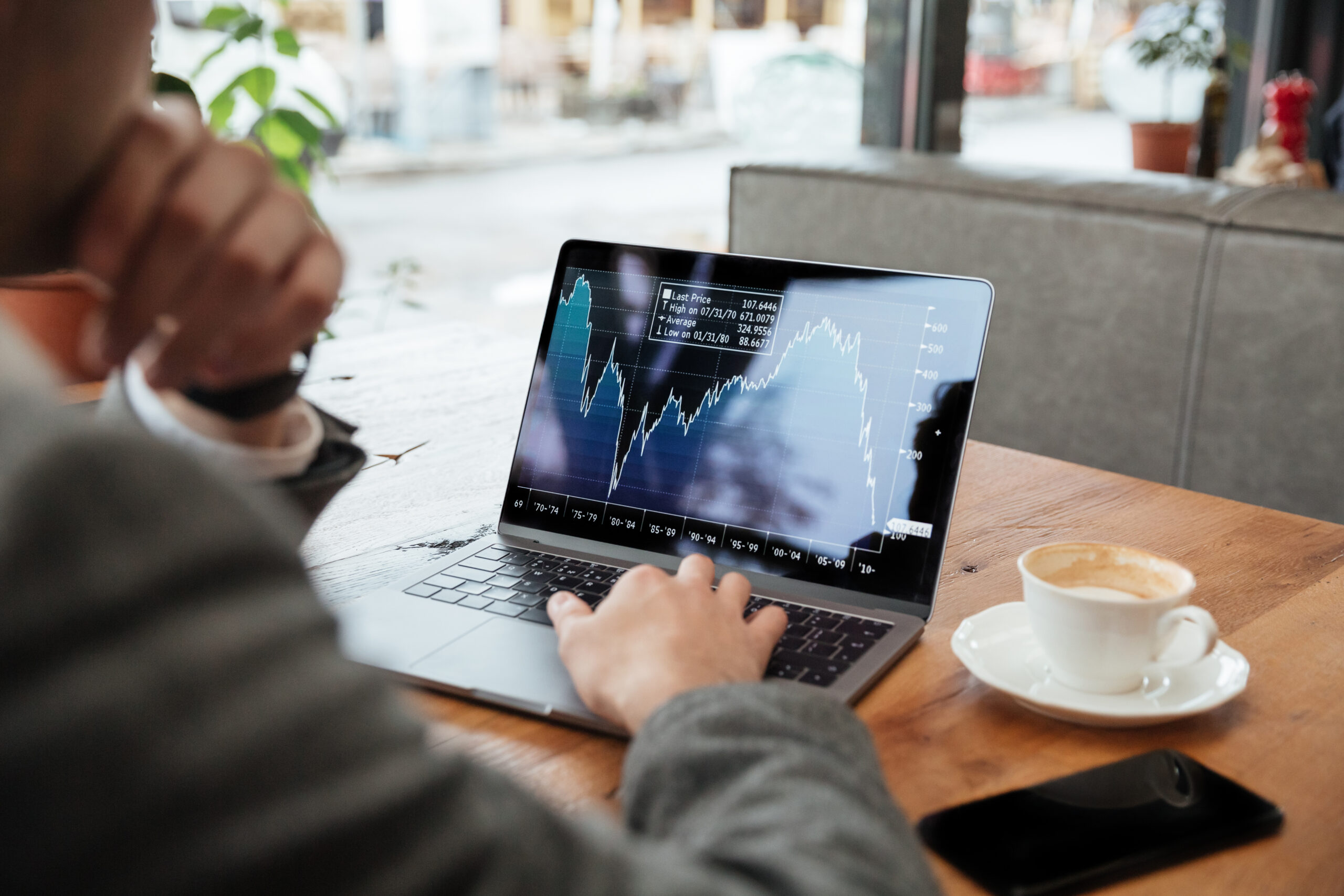 Top 5 FIIs para Outubro 2025: Maximize Seus Dividendos!